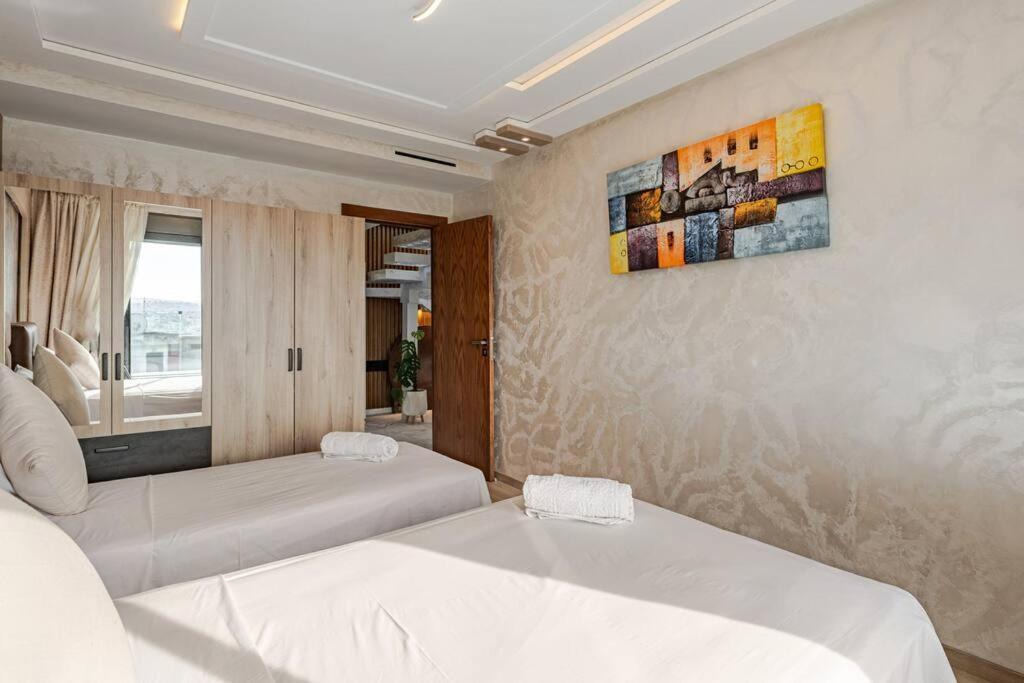 Apartamento Royale Duplexe Pleine Centre Tanger Exterior foto